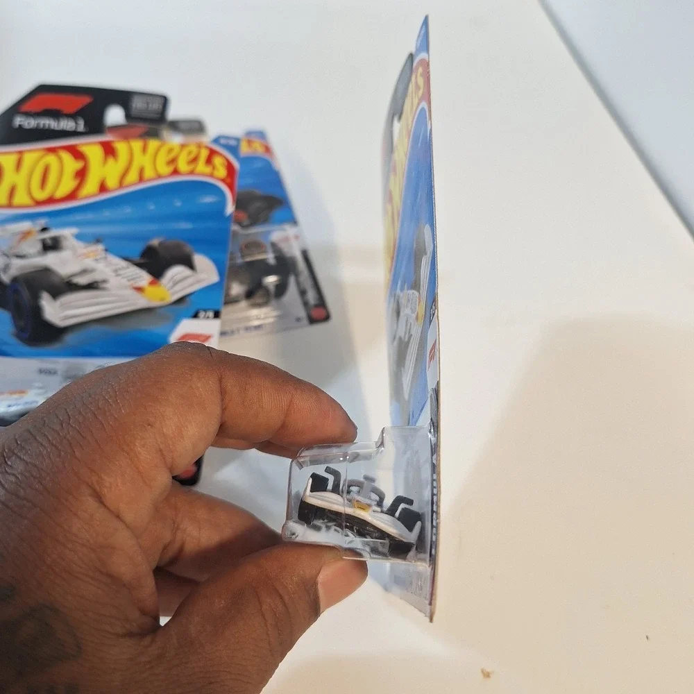 Hot Wheels Formula 1 McLaren & Visa‎ Cash App Racing Bull 3 Cars